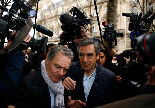 Longtime No. 2 Beats Sarkozy in French Conservative Primary