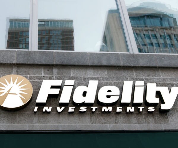 Fidelity Halts Investor Purchases of Three VIX-Focused ETFs