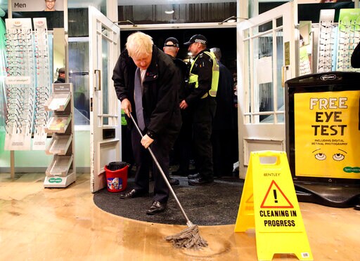 Floods Become UK Election Issue as Parties Spar over Funding