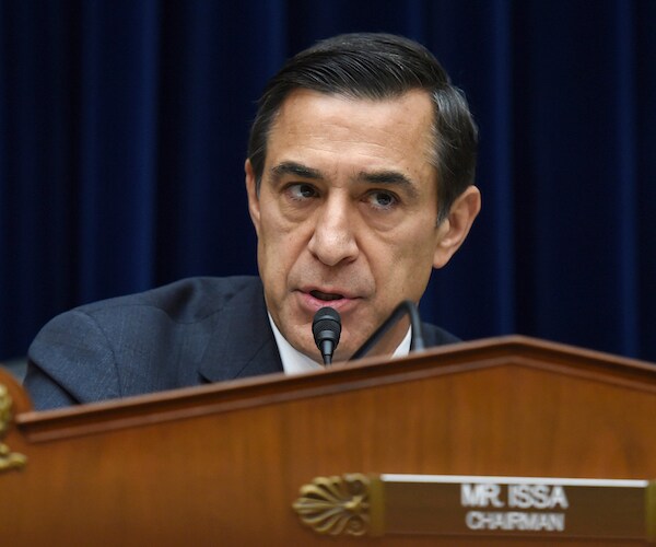 Issa Calls for Select Committee Probe of FBI's 'Dirty Tricks'