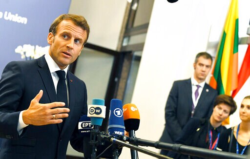 French Leader Vows to Block Enlargement until EU Is Reformed