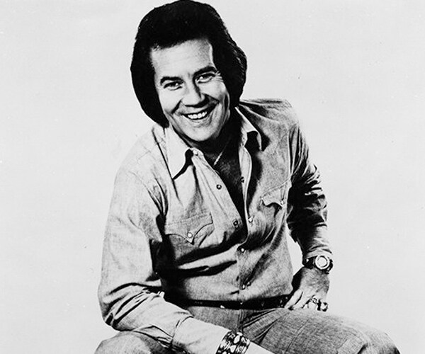 Tommy Overstreet, Popular 1970s Country Singer, Dies at 78
