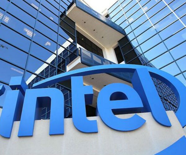 Intel to Cut 12,000 Jobs Globally as PC Sales Face Pressure