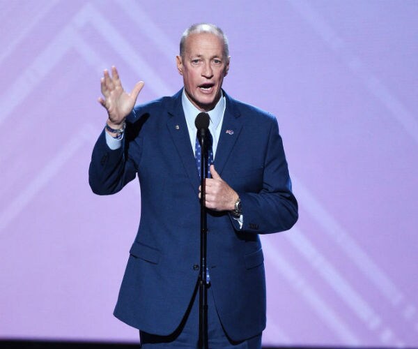 Jim Kelly's Latest Cancer Scans 'Clear,' Doctors Say