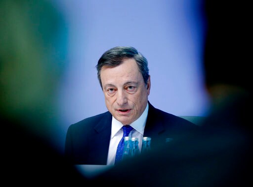 ECB's Draghi Expected to Remain Cagey on Stimulus Exit Plans