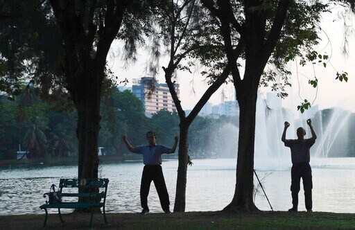 Bangkok's Parks Reopen as Coronavirus Restrictions Eased