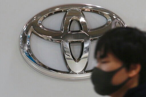 Japan's Toyota Sees Profit Slip, Holding up Despite Pandemic