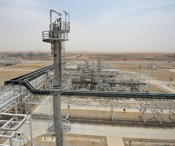 Stars and Stripes: ISIS Still Has Access to Oil in Syria