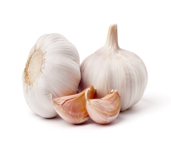 head of garlic and some garlic cloves