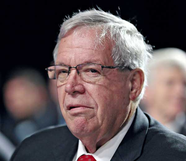 Woman Says Hastert Victimized Her Brother at Ill. School