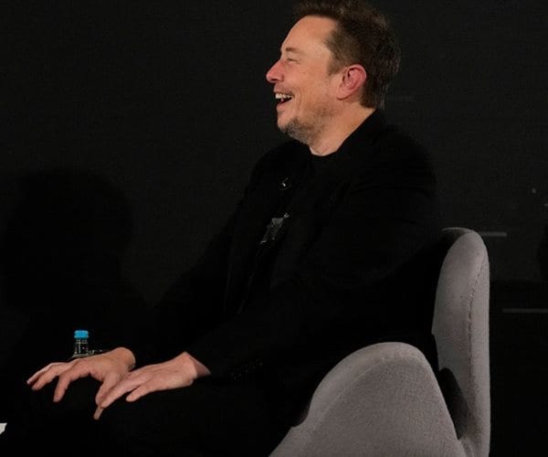 Altman Mocks Musk's Space Data Centers: 'Ridiculous'