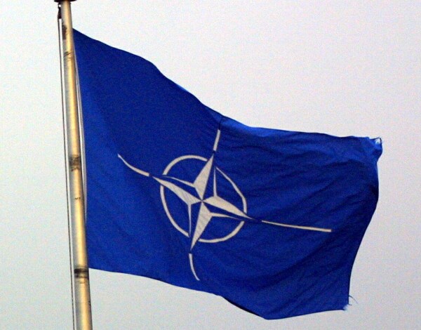Sweden, Finland to Submit NATO Membership Bid Wednesday