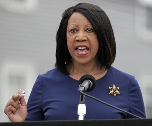 N.J. Lt. Gov. Sheila Oliver, 1st Black Woman Assembly Speaker, Dies at 71