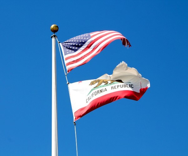 Leftists Should Listen to Both Sides on Freelancer Law in California