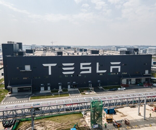 Tesla to Freeze Hiring, Lay Off Employees Next Quarter: Electrek