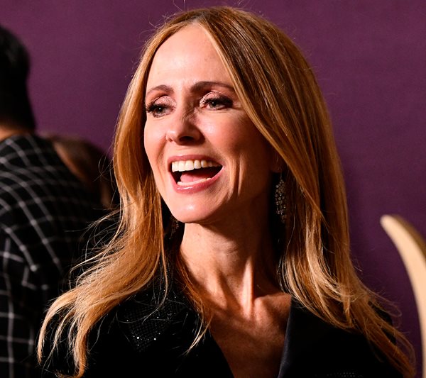 Hunt for Disney CEO Iger Successor Kicks Into High Gear