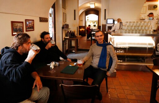 Czech Stores, Bars Allowed to Reopen in Runup to Christmas