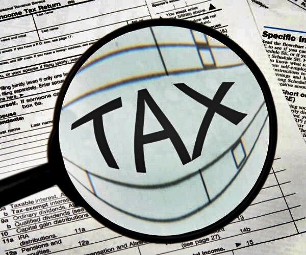 DOJ Charges Texas Billionaire in $2 Billion Tax Fraud Scheme