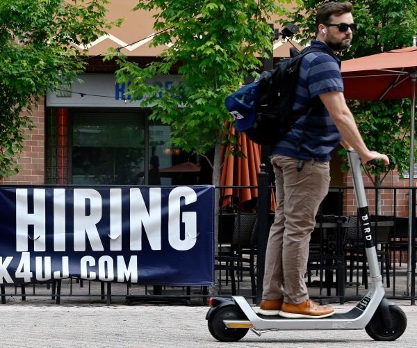 Applications for Jobless Benefits Decline