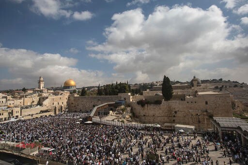 A Look at the Stakes If US Moves Israel Embassy to Jerusalem