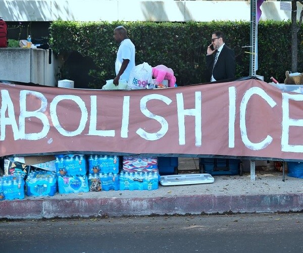 Liberals Want to 'Abolish ICE'