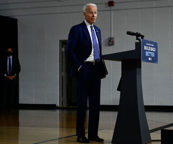 joe biden pretend campaign