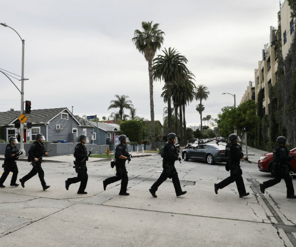 police in hollywood area of los angeles california 