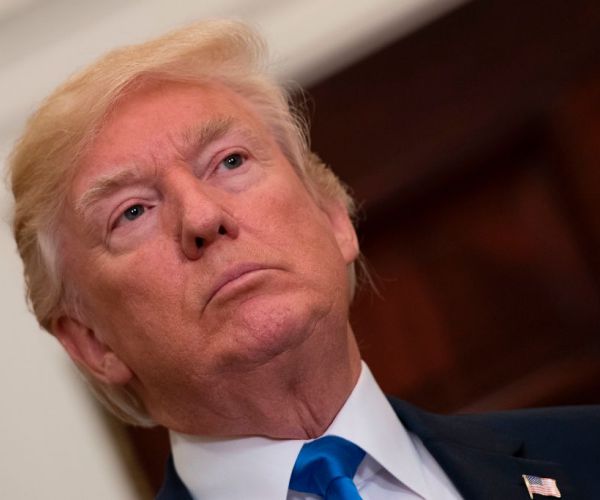 US Debate on Arming Ukraine Puts Pressure on Russia, Trump