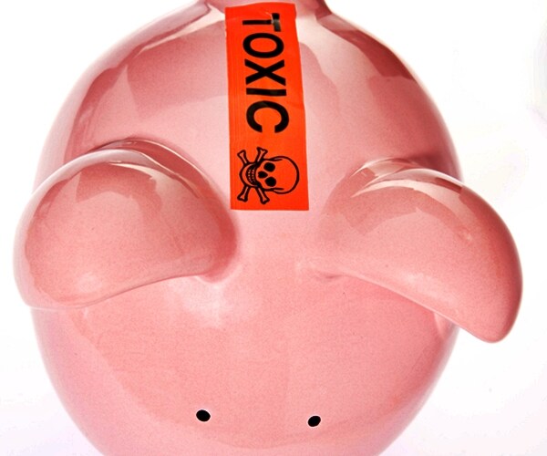 Barclays, US Are Said to Renew Talks Over Toxic Mortgages 