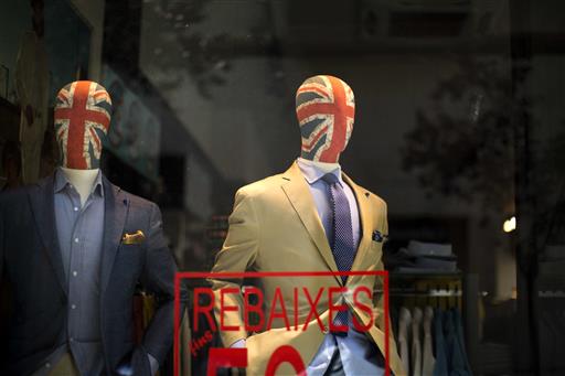 British Expatriates Fear for Their Future after UK Vote