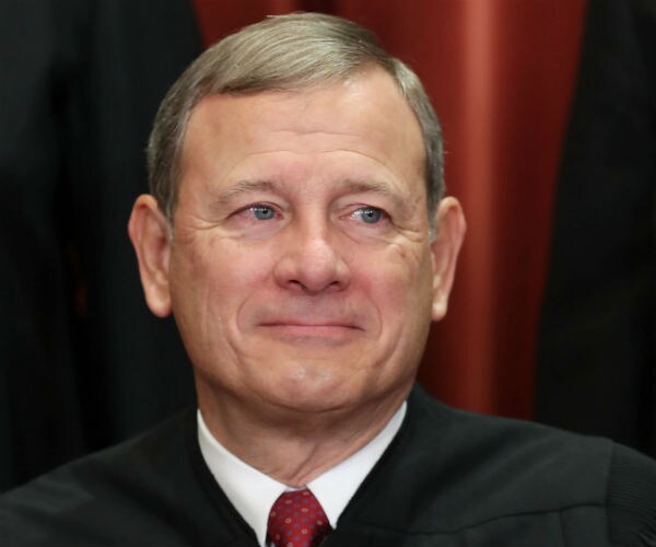 Roberts Will Tap His Inner Umpire in Impeachment Trial  