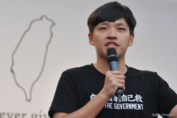 Taiwan Rights Activist Denied Entry by Hong Kong