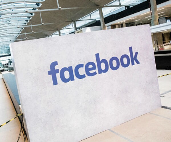 Source: Facebook Seeking Staff With National Security Clearance