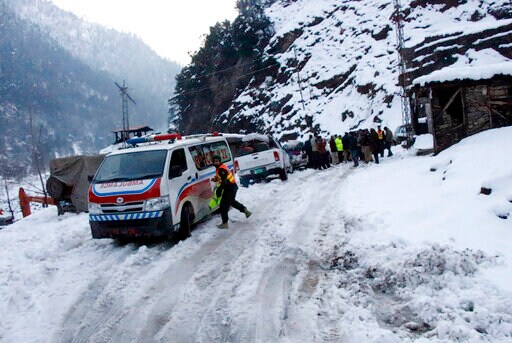 Pakistan: 21 More Bodies Recovered in Avalanche-hit Kashmir