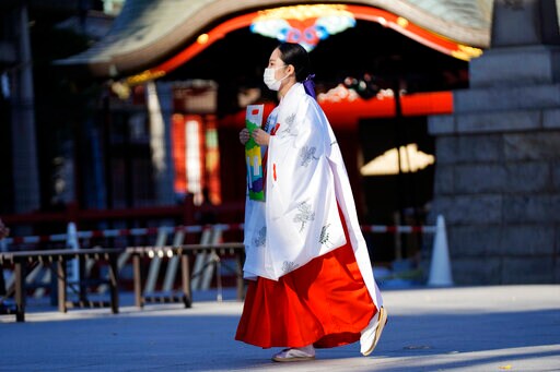 Japan Confirms 8 More Cases of New Coronavirus Variant