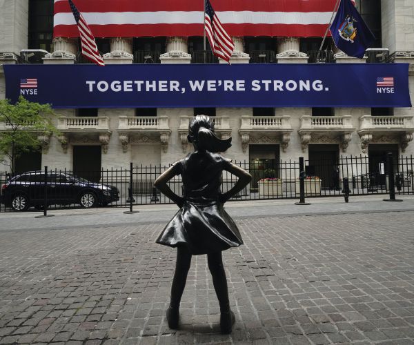 Chinese Companies Put US Listing Plans on Ice as Tensions Mount