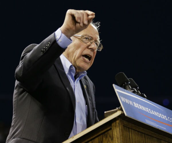 Sanders Fails to Oust Clinton Backers From Convention Roles