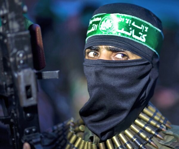 Hamas Riled After Palestinian Authority Helps Thwart Terror