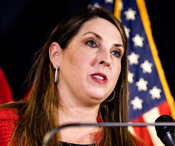 ronna mcdaniel speaks into mic