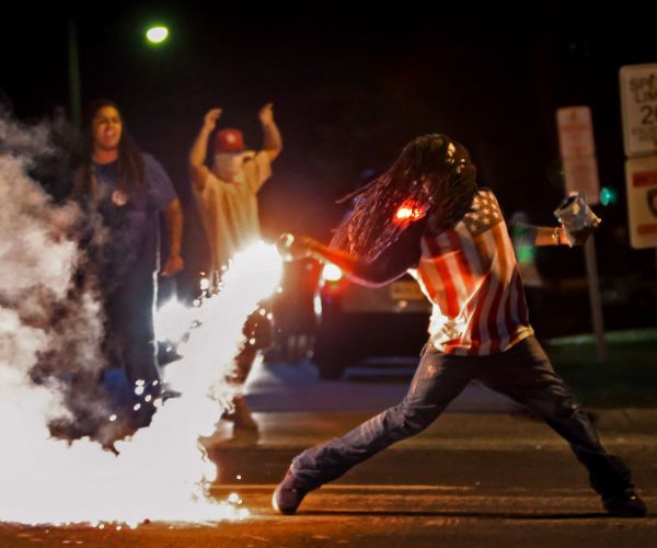 Ferguson Protester Dead, Was Subject of Iconic Photograph