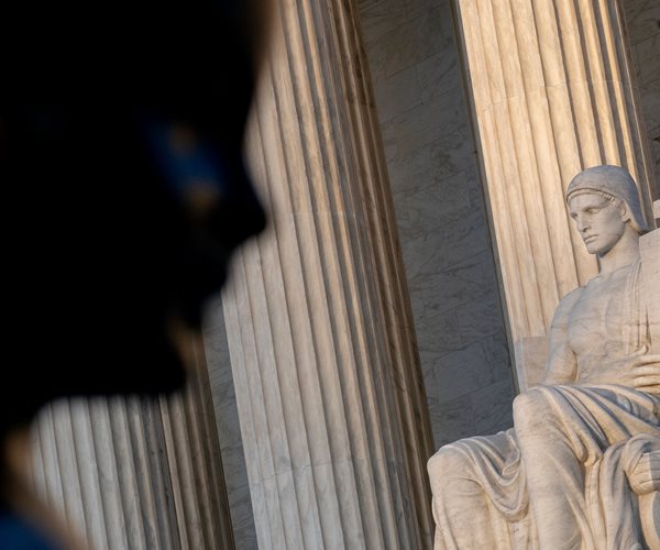 US Supreme Court Rejects Challenge to Maine COVID-19 Vaccine Mandate