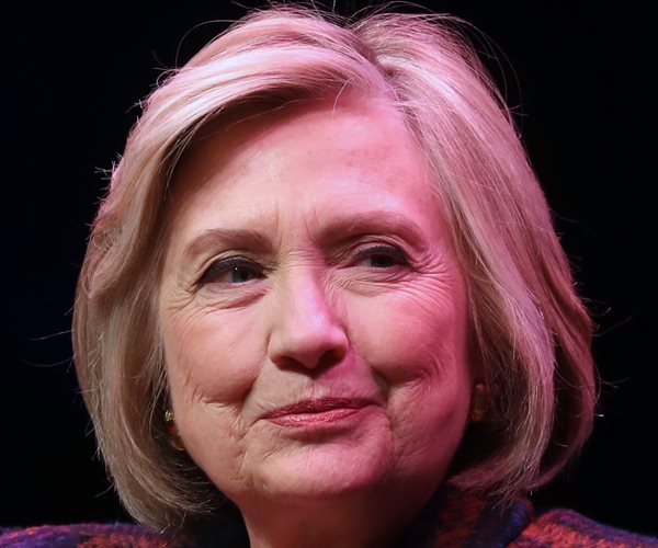 Hillary Slams UK for Blocking Russian Election Interference Report