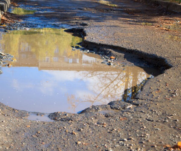 Report: Connecticut Infrastructure Funding in Question