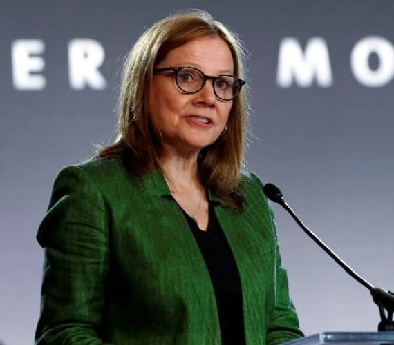 Female CEOs Pay Rose 26% in 2021, but Ranks Remain Small