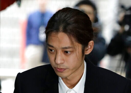 Court Reviews Arrest Request on K-pop Singer Jung Joon-young