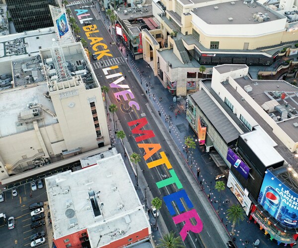 all black lives matter painted on hollywood boulevard