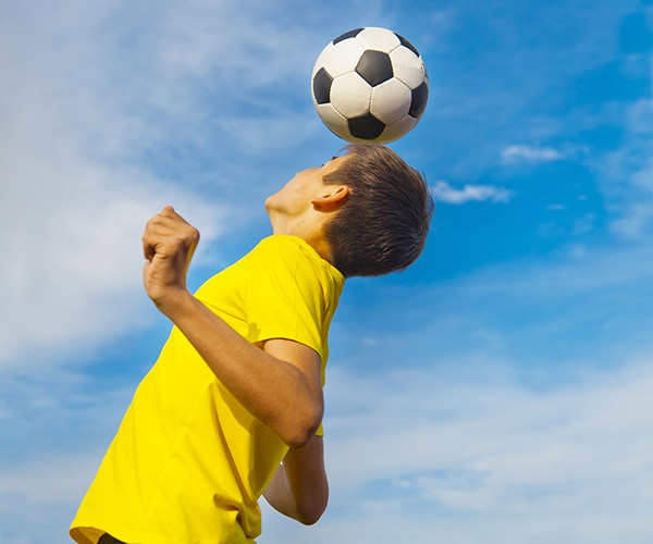 Soccer Heading, Not Collisions, Causes Temporary Thinking Declines: Study