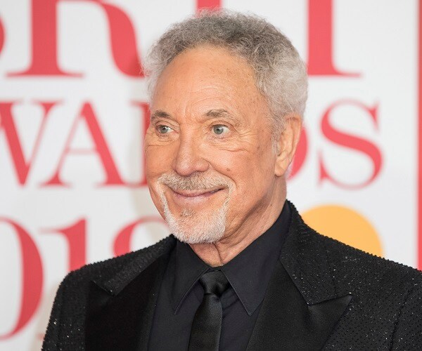 Tom Jones Cancels Shows: His 78-Year-Old Pipes Toured Out?
