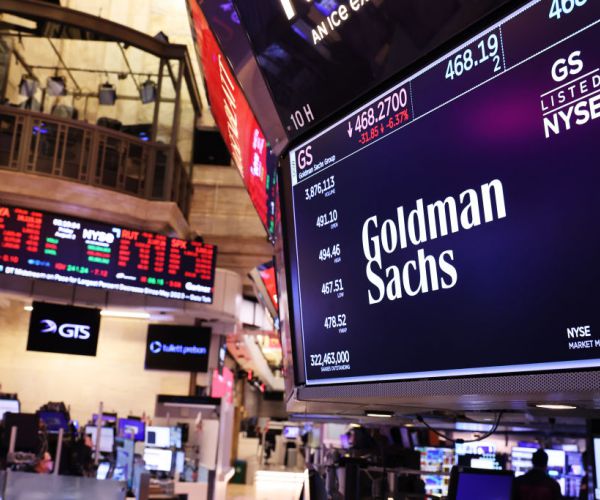 WSJ: Goldman Sachs to Lay off over 1,300 Workers
