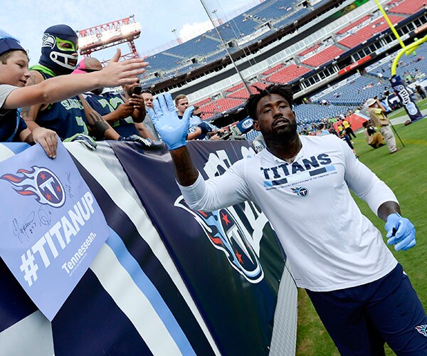 NFL Investigating Death Threats Against Titans Tight End